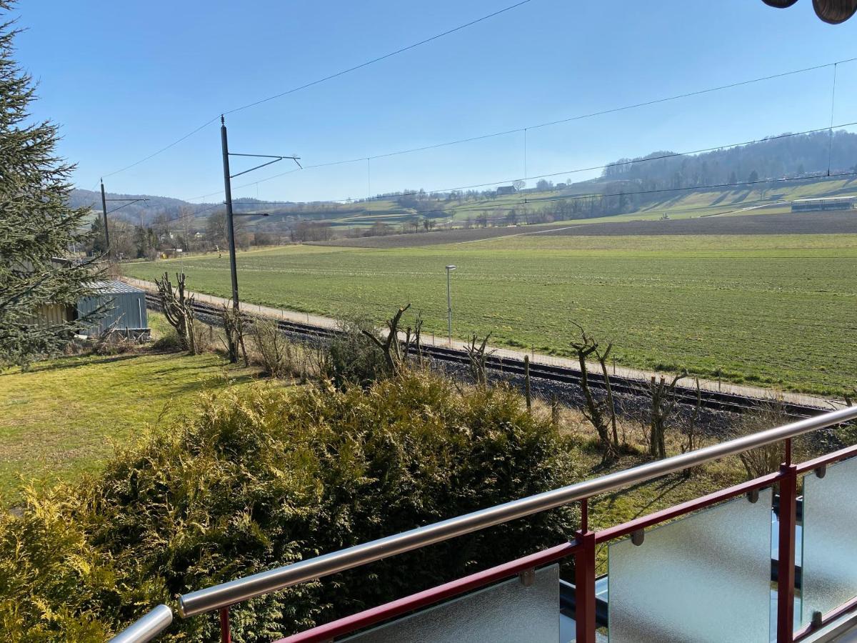 Grosszugige Ferienwohnung Eschenz Exterior foto